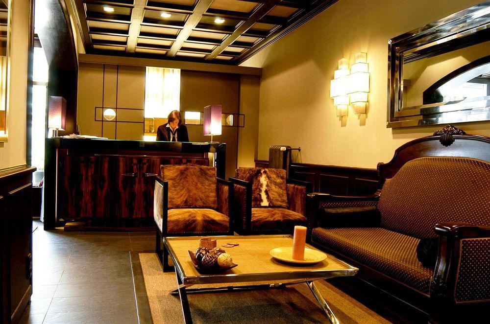 Rivoli Hotel
